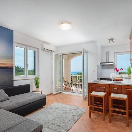 Sunrise Apartment Hvar ฮวาร์ ภายนอก รูปภาพ