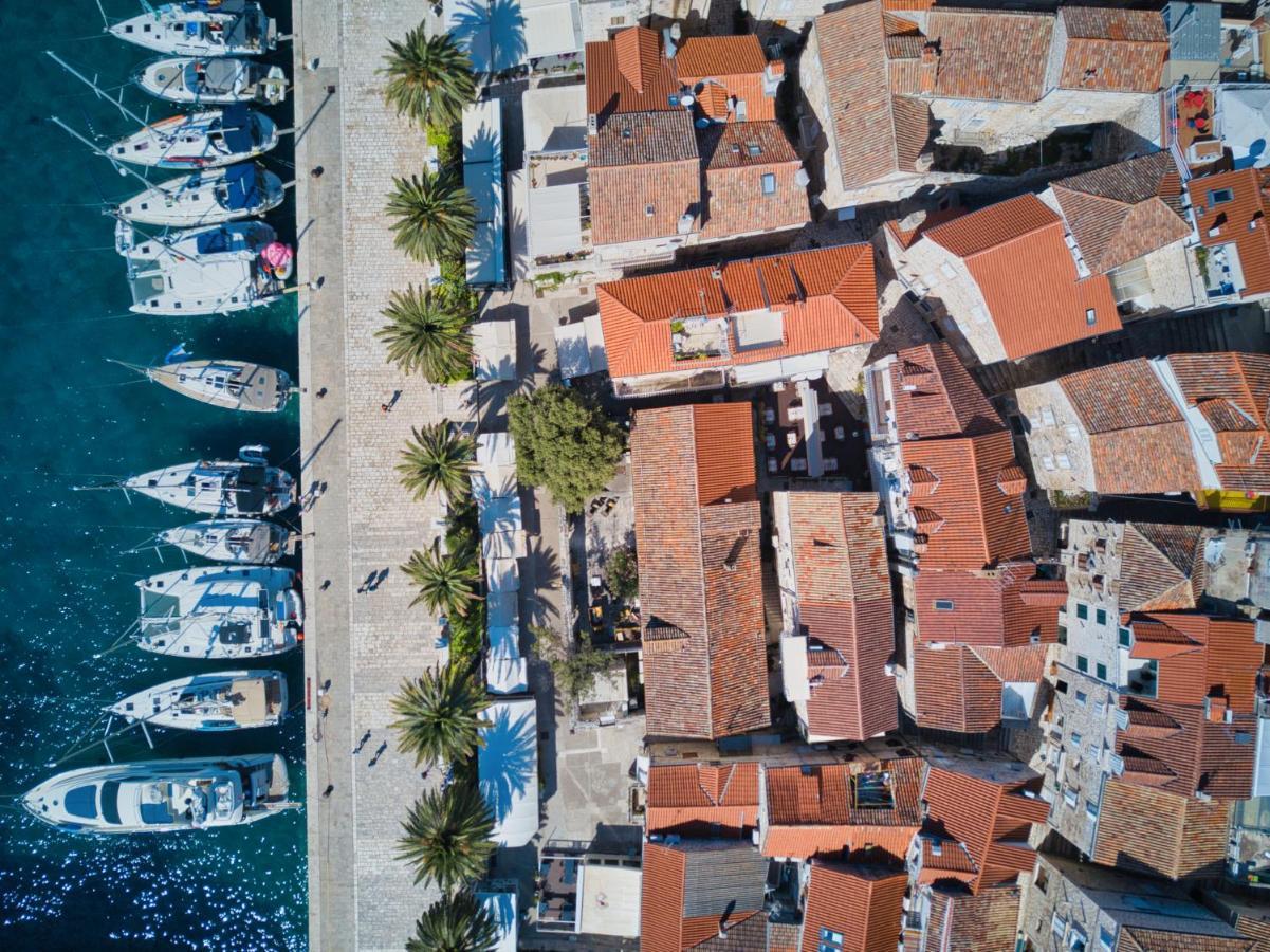 Sunrise Apartment Hvar ฮวาร์ ภายนอก รูปภาพ