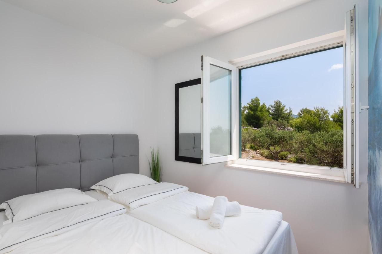 Sunrise Apartment Hvar ฮวาร์ ภายนอก รูปภาพ