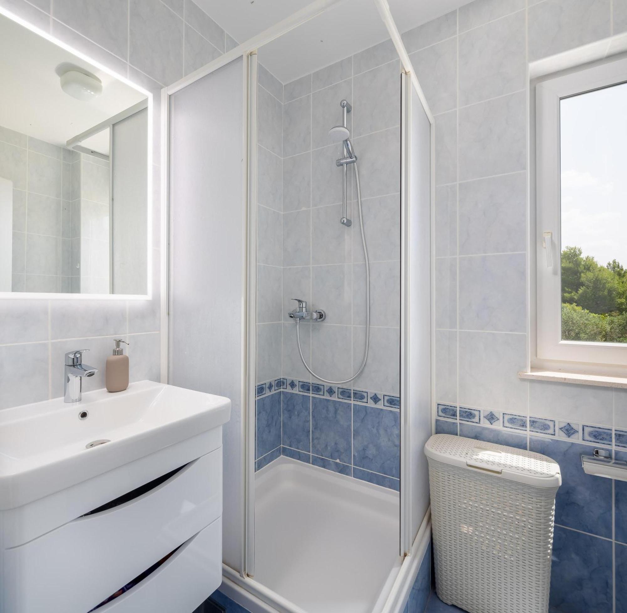 Sunrise Apartment Hvar ฮวาร์ ภายนอก รูปภาพ
